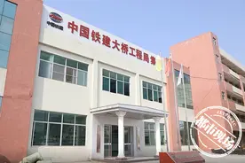 南昌到深圳只需4小时！赣深高铁江西段铺轨，有望年底开通运营图片