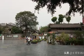 实拍成都宽窄巷子，成都人的新书房图片