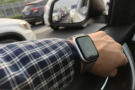 警惕：永远不要听许巍的歌开车！图片