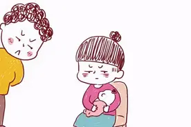 “我喂奶，公公在旁边逗娃”，当了妈的女人，好像就没有自尊心？图片