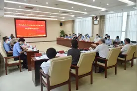 一个学院的而立之年图片