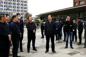 成少平带队督查天水火车站站前广场改造及地下停车场工程建设情况图片