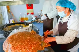 山东夫妻卖肉盒，40年干趴全行做法独特，学徒踏破门槛 一个也不收图片