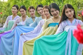 七个美女大学生演绎现实版的“七仙女”，原来古装这么美图片