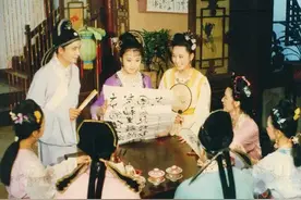 李香君：惊艳时光400年，真正的风骨，是守得住底线图片