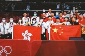 刘国梁牵线，王楠退役后嫁富豪郭斌，患癌12年丈夫仍不离不弃图片