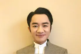 王祖蓝在策划香港回归主题综艺，十分爱国，强烈对比失德艺人图片