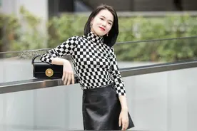 熟女冬季就是要试试“高筒靴”，怎么穿都优雅，值得你收藏借鉴图片