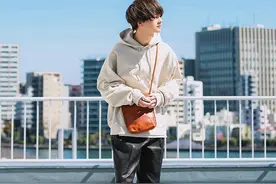 女生钟爱的男生韩范穿搭，休闲又简约，穿起来不怕不脱单图片