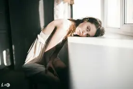 小说：坐她的车上高速？众人表示他们还没活腻歪图片