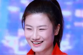 成绩辉煌，人美品高，中国乒乓球女队的一代天骄--丁宁图片