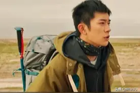 超厚中底，轻盈如飞！什么样的鞋，让易烊千玺如此青睐图片