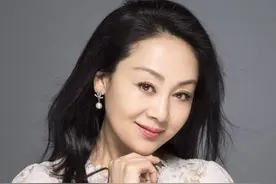当红时做美国阔妇，落魄后又为救子回国吸金，王姬经历了什么？图片