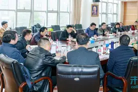 西南交通大学校长调研电气工程学院智能牵引供电系统团队图片