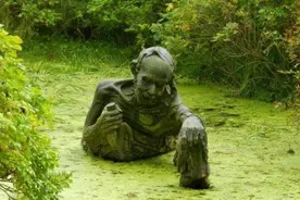 揭秘河童“水鬼”：生活在沼泽中的神秘生物，真面目令人瞠目结舌图片