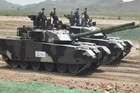 泰国购买VT-4坦克，阅兵式大力宣传，中国武器获国际认可？图片