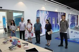 我院赴福建船政交通职业学院和华雄电子科技公司交流调研易班建设工作图片
