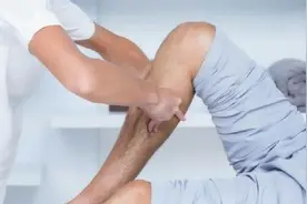 有的男生腿毛浓密，有的男生腿毛却很稀疏，听听专家科学解释图片