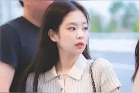 Jennie的春、夏、秋、冬四季机场穿搭图集图片