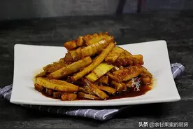 油焖春笋，入锅前要焯水么？这样做，每次上桌都光盘图片
