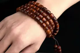 穷戴金，富戴钻，真正有钱玩木串图片