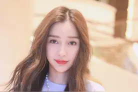 Angelababy近日私服大赏，甜美风港风随意切换，每套造型都无敌美图片