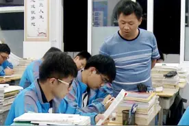 中学生晚自习用处不大？教育部下发相关规定，家长老师纷纷支持图片