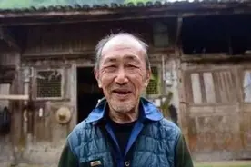 湖北大爷一家住8亿金丝楠木屋，却为当地贫困户，这是为啥？图片
