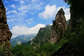 西安好去处！朱雀国家森林公园：登秦岭之巅，观石海云天图片