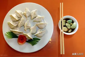 深圳大姐卖饺子利用“人性贪婪”，三月狂赚39万，这个方法值得学图片