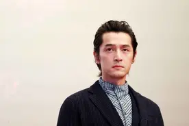 港媒曝胡歌已秘密结婚，妻子是王晓晨！不是结婚就是催婚图片