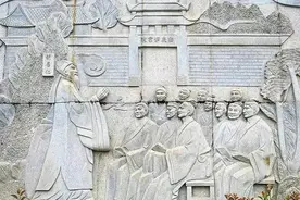中国第一升旗手，11年升旗6200次无一失误，退伍后却拒绝百万年薪图片