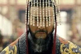 古代皇帝帽子垂着珠帘，目的就是让它“碍事”？背后这么多讲究图片