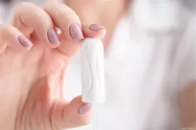 月经推迟和提前，哪个比较严重？多数女人不知道，麻烦正确对待图片