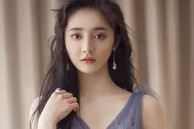 周洁琼 四组裙子穿搭美图 完美演绎夏日清纯小仙女图片