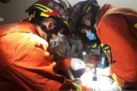 玉林男子将金属环套入下体，医生没办法，求助消防保住“生命根”图片