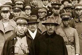 图说历史：中国近代史上第一支装甲部队图片