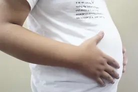 “过午不食”真的好吗？男子坚持了3年，他的结局是怎样的？图片