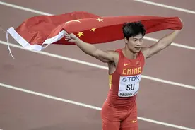 苏炳添封神之战！9.83秒世界第六！“闪创”教育为奥运健儿欢呼图片