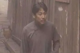 《围城》：出海留学生沦为穷酸小市民，一个人是如何走向平庸的图片