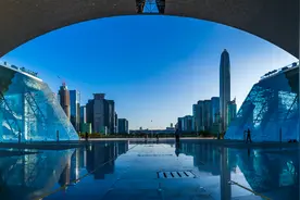 图说深圳 | 市民中心——深圳市民城市大客厅，集娱乐、文化一体图片
