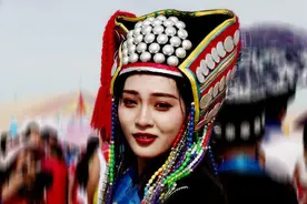 云南少数民族婚恋习俗（四）：哈尼族新婚之夜禁止新郎新娘同房？图片