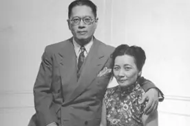 姨父是军委主席,父亲是部长，他放浪形骸:带上母亲的牌友赴美结婚图片
