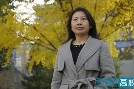 湖北民族大学优秀校友覃燕妮：笔墨女侠 仗剑人生图片