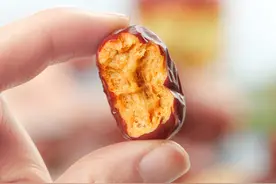 揭秘！神秘的新疆灰枣表面为什么会有一层灰？图片