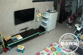 南昌：保姆倒了一杯开水放桌旁，宝宝喝水被烫伤！责任谁负？图片