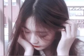 他很爱我，只爱我一个，会包容我所有的小脾气图片