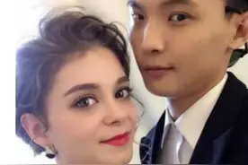 法国女生倒追中国穷小子，女生不要房 车 钻戒，只有一个要求图片