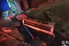 郑州一手机维修店深夜爆炸，碎玻璃飞溅街头图片