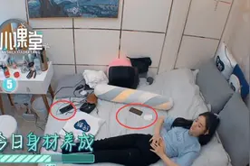 赵丽颖“练腹肌”被镜头记录，房间如垃圾场：生完孩子的真实写照图片